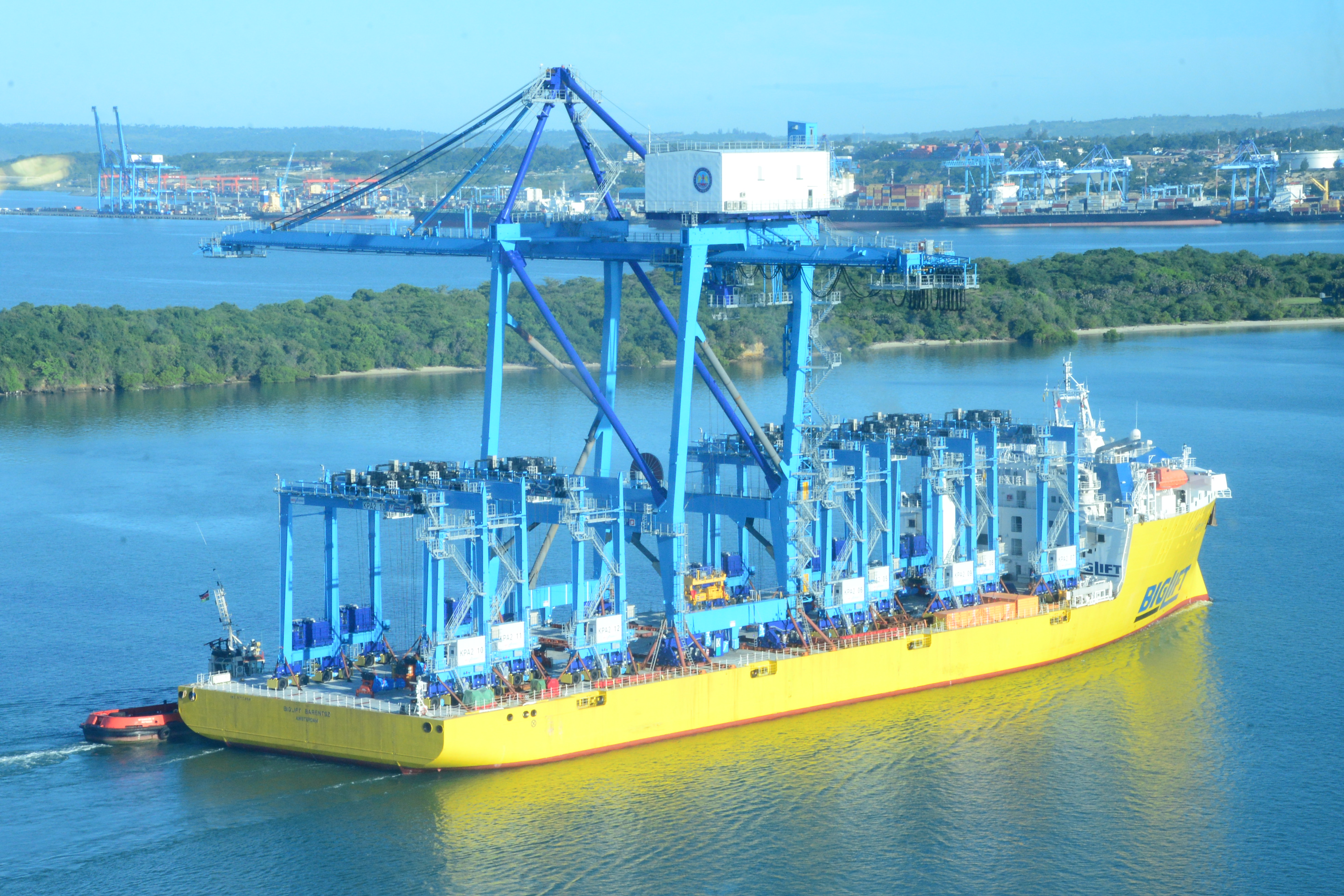MV BigLift Barreentz ship cruizing at the Kilindini Channel to Discharge new equipment for second container Terminal.JPG